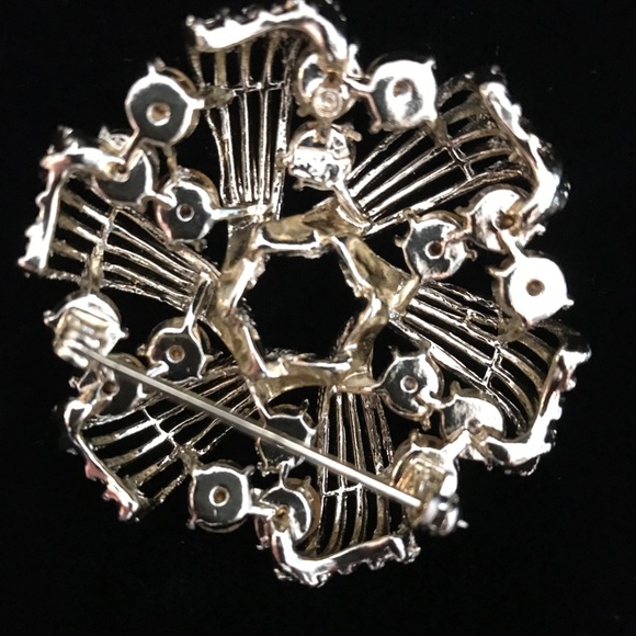 VINTAGE BROOCH - Picture 2 of 4